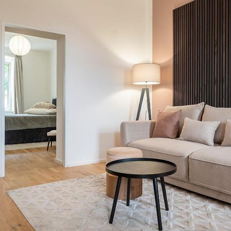 City Lounge Appartement Am Hauptbahnhof Sankt Polten Bagian luar foto